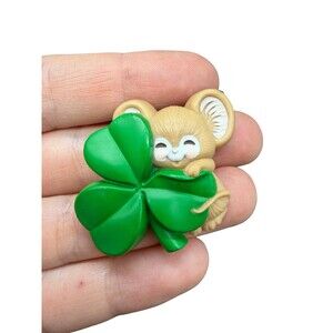 Vintage Jewelry Hallmark Clover Mouse Brooch Pin St Patrick’s Day Pin